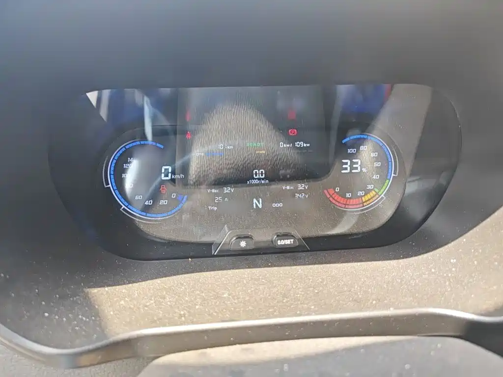 Changan EM80 2025 2 мест 300km