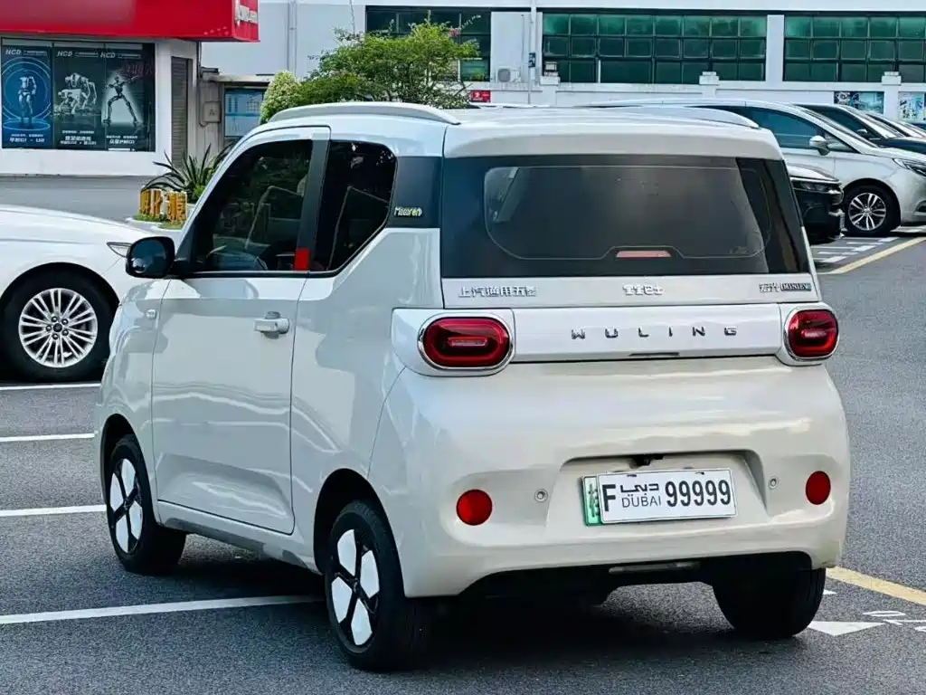 Wuling MINIEV — миниатюра 5