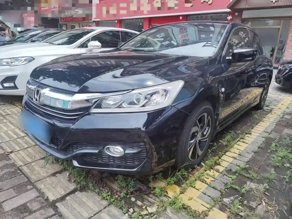 Honda Accord 2016 2.0L Elite