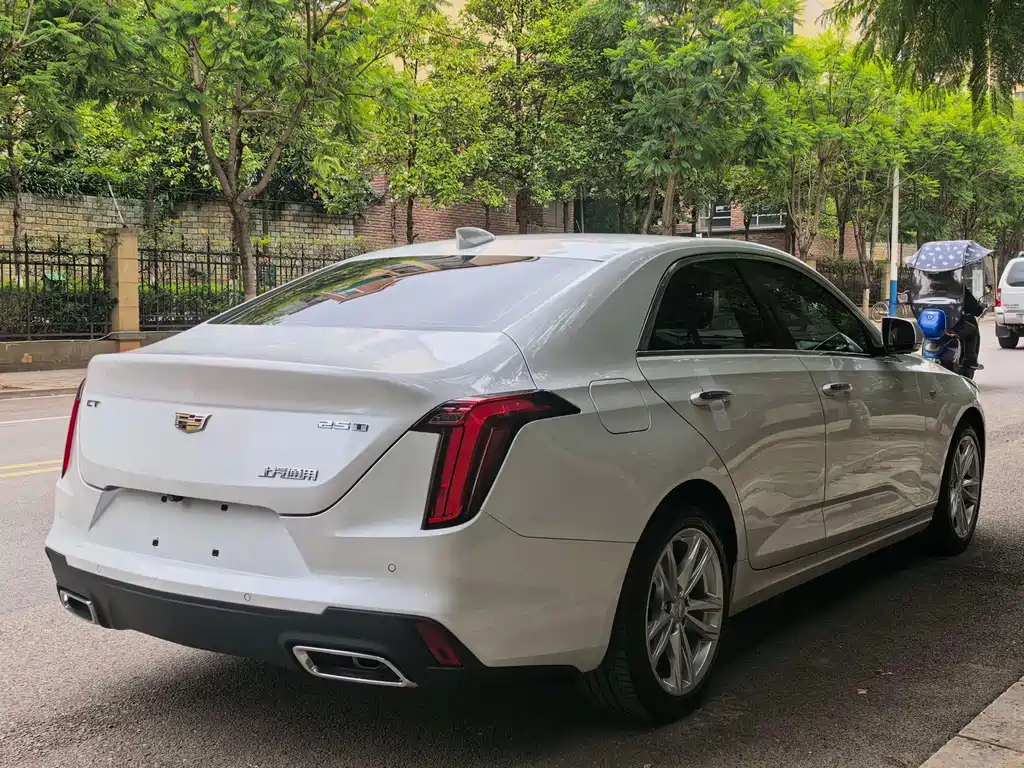 Cadillac CT4 — миниатюра 5