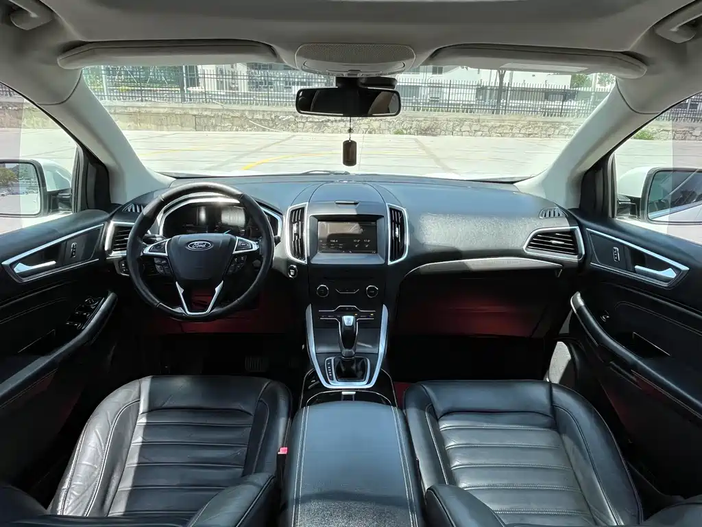 Ford Edge — миниатюра 11