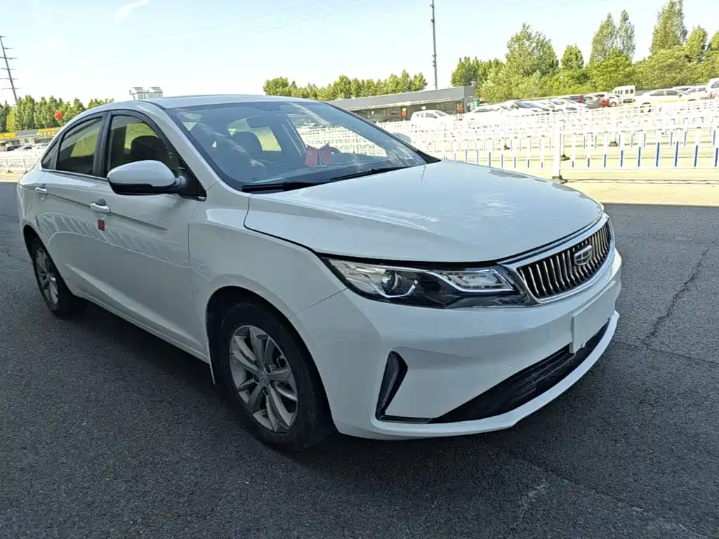 Geely Emgrand GL — миниатюра 4