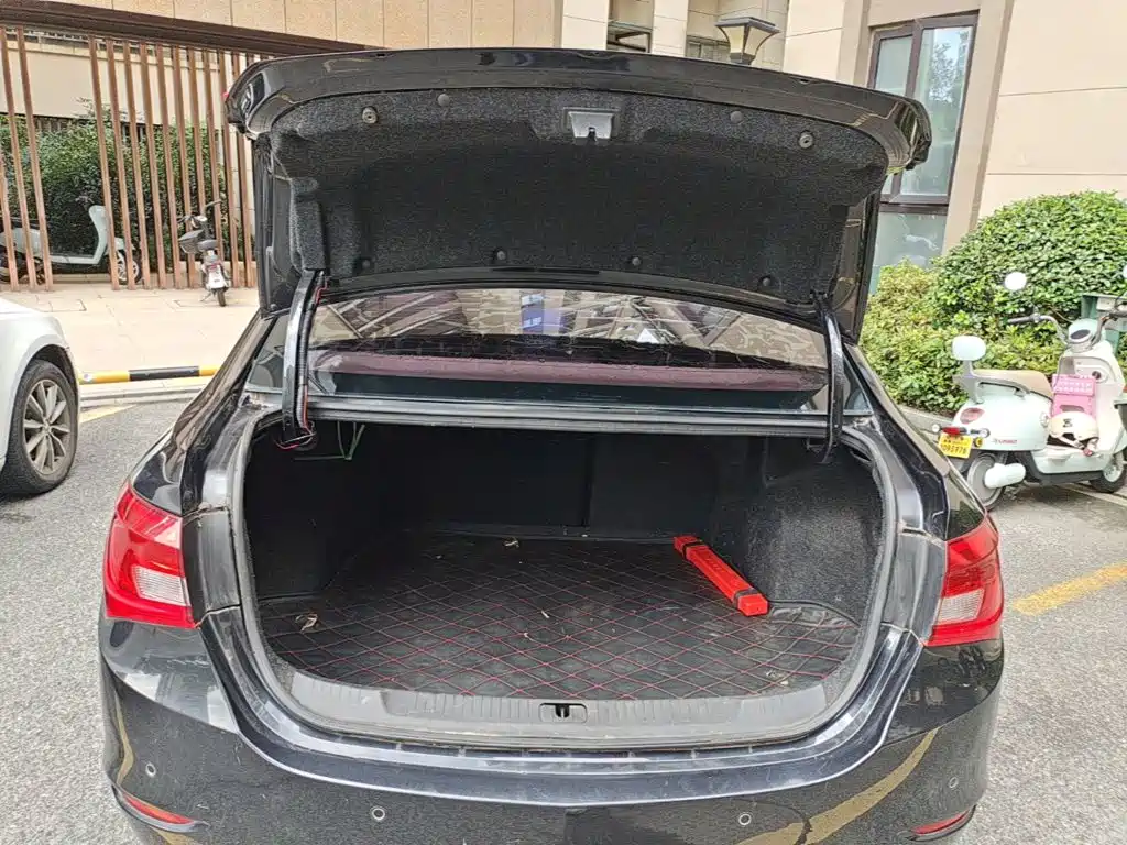 Buick Excelle — миниатюра 19