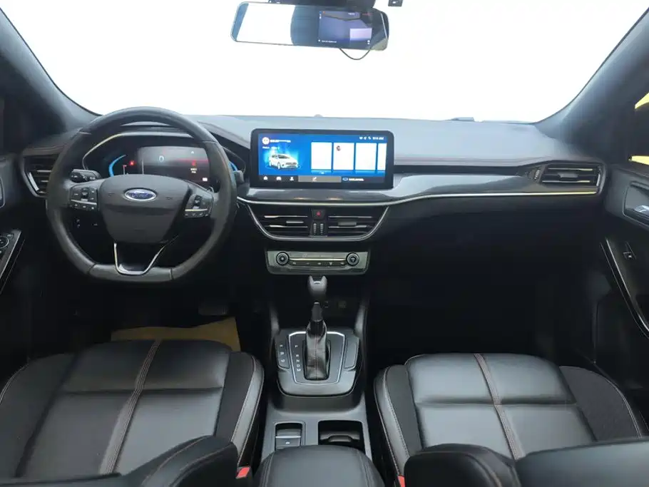Ford Focus — миниатюра 12