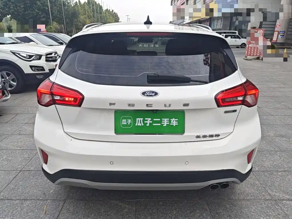 Ford Focus Active — миниатюра 6