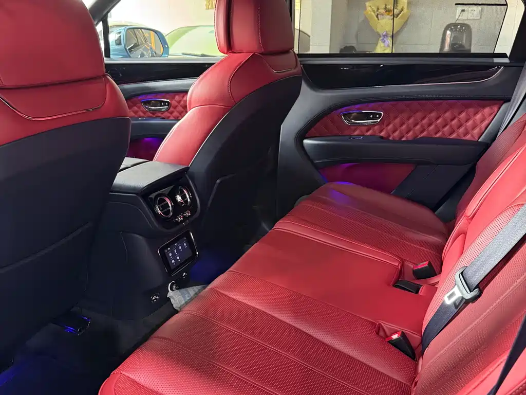Bentley Bentayga 2021 4.0T V8