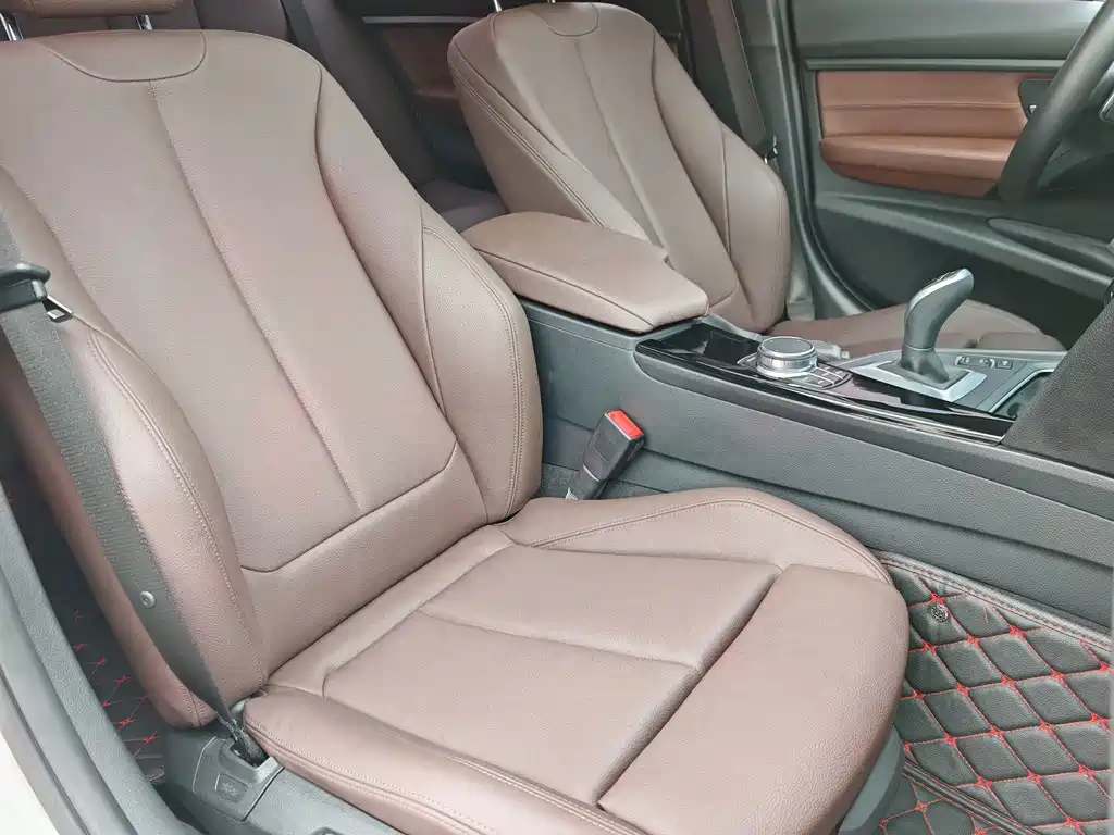 BMW 3 Series — миниатюра 16