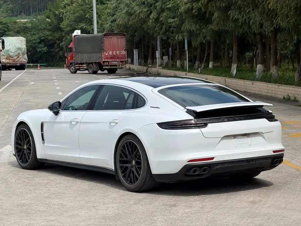 Porsche Panamera 2019 Panamera 4 Executive Long Wheelbase 2.9T