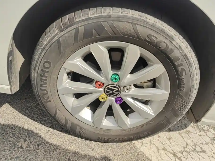 Volkswagen Bora — миниатюра 6