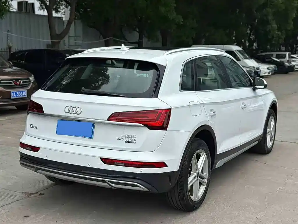 Audi Q5L — миниатюра 7