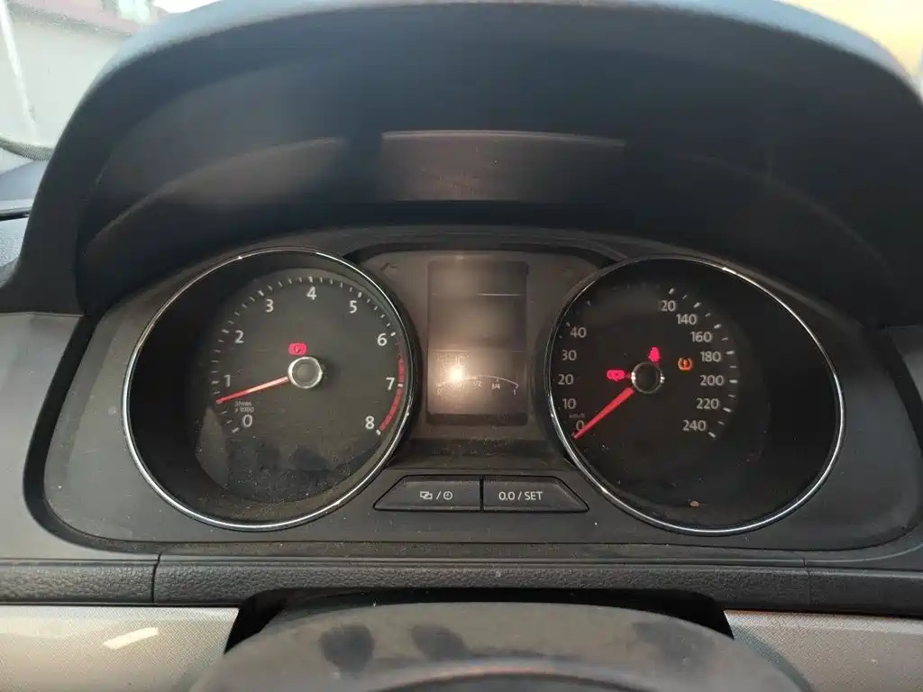 Volkswagen Lavida — миниатюра 4