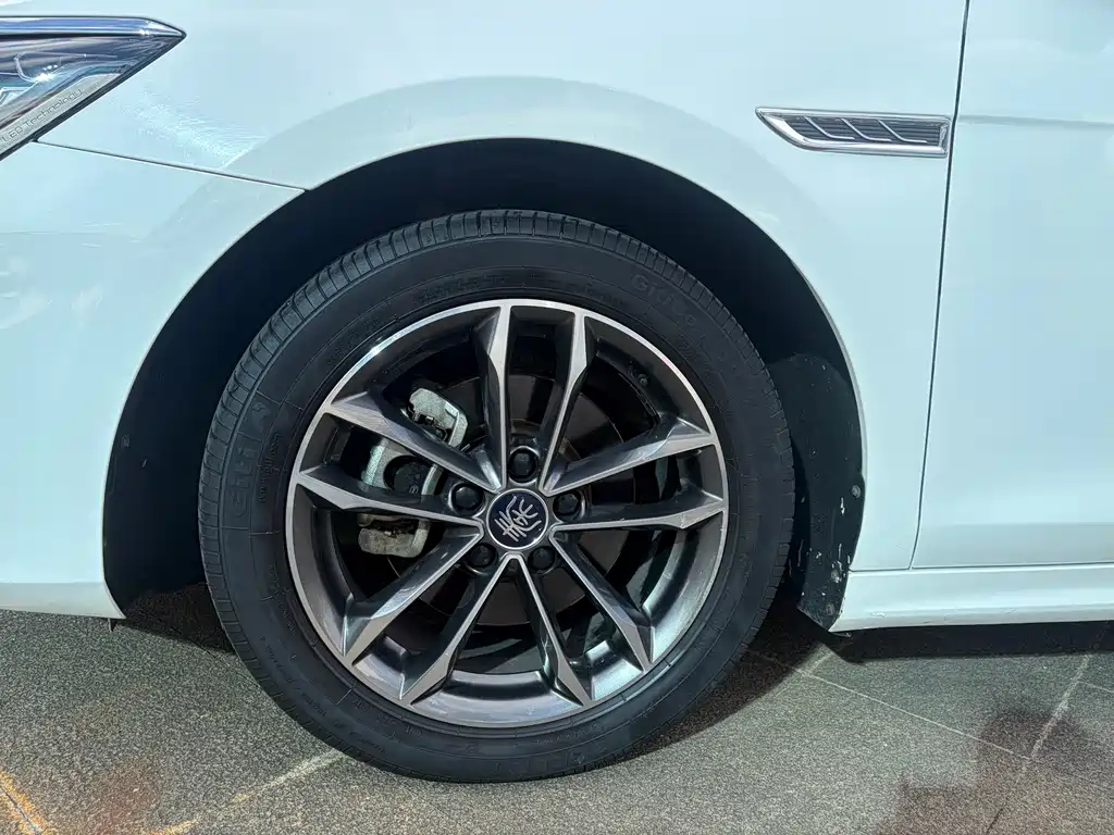 BYD Qin Pro — миниатюра 5