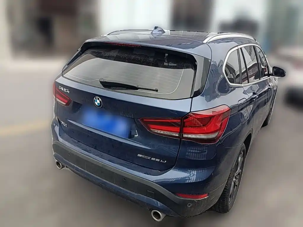 BMW X1 — миниатюра 10