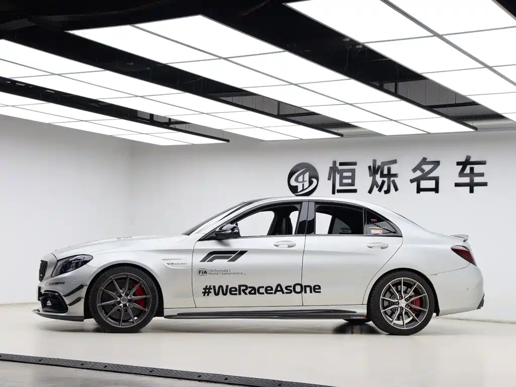Mercedes-Benz C-Class AMG — миниатюра 32