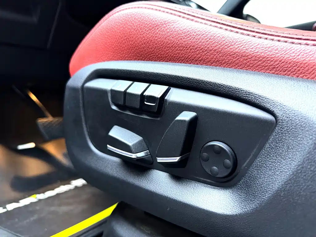 BMW X6 — миниатюра 25