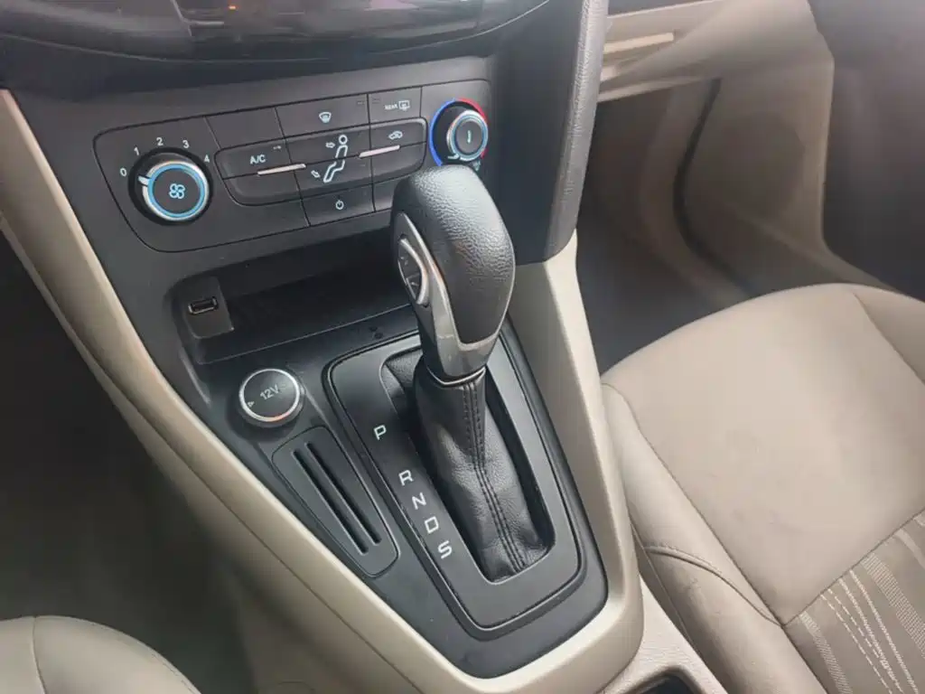 Ford Focus — миниатюра 14