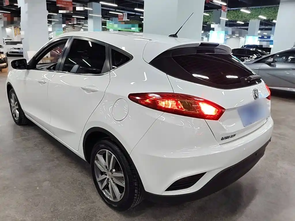 Changan Eado XT — миниатюра 5