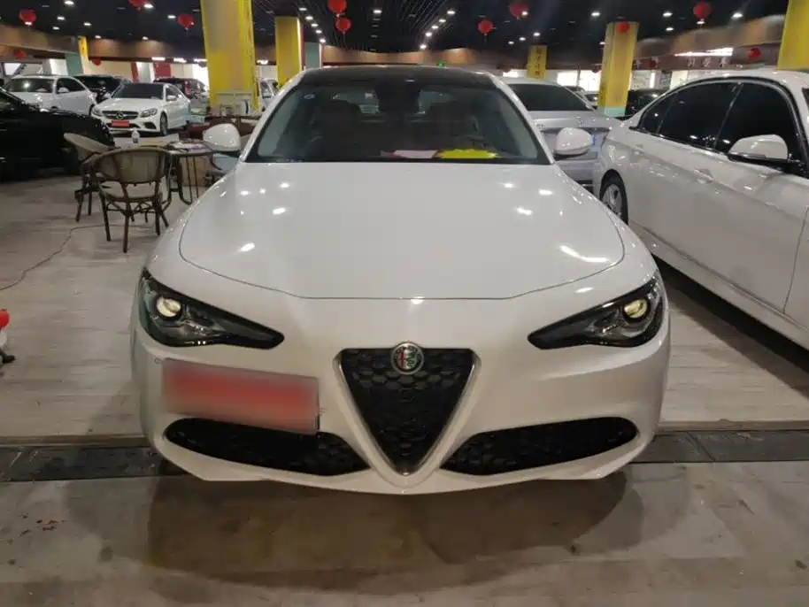 ALFA ROMEO GIULIA