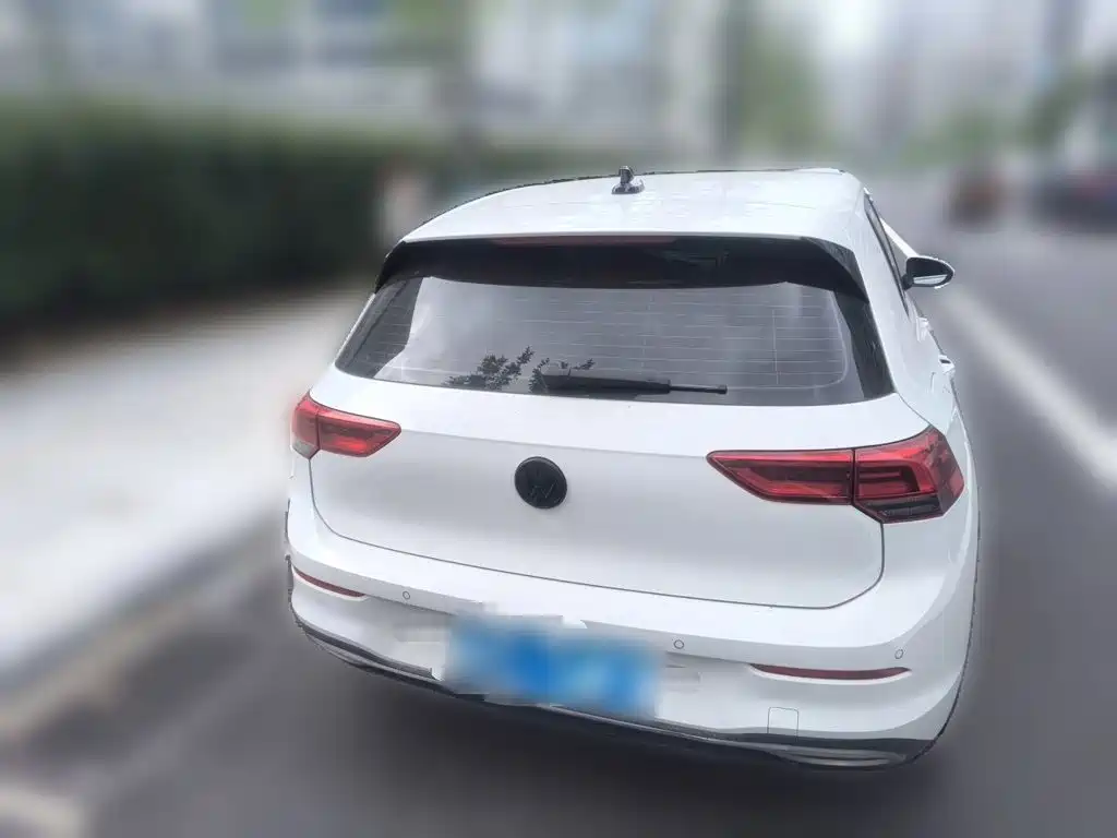 Volkswagen Golf — миниатюра 3