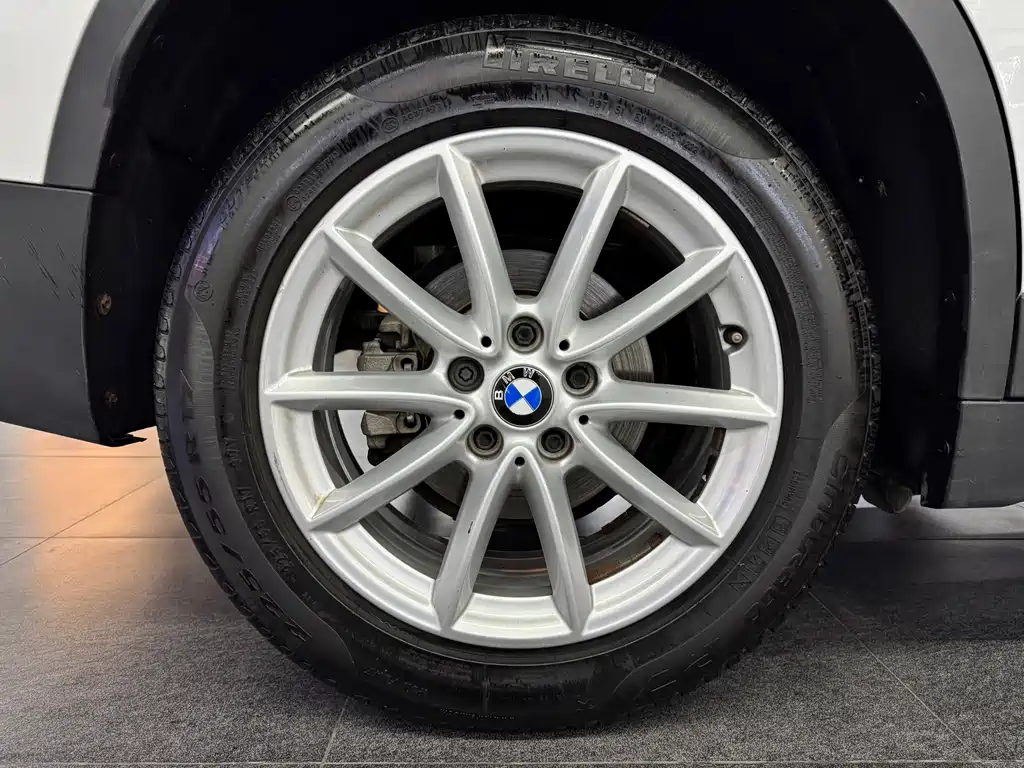 BMW X1 — миниатюра 15
