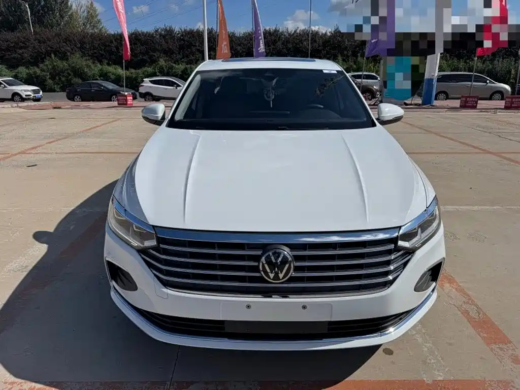 Volkswagen Lavida — миниатюра 2