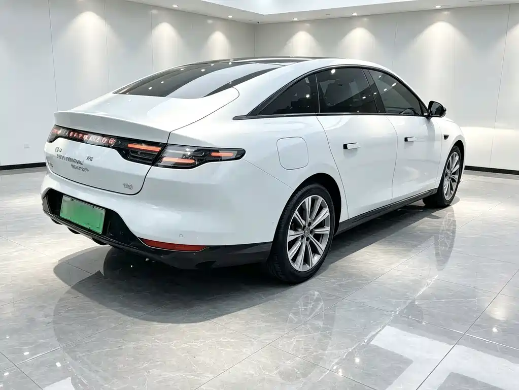 Leapmotor Leapmotor C01 — миниатюра 9
