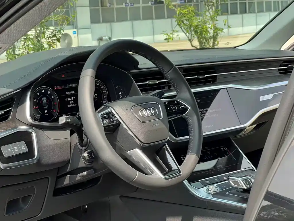 Audi A6L — миниатюра 10