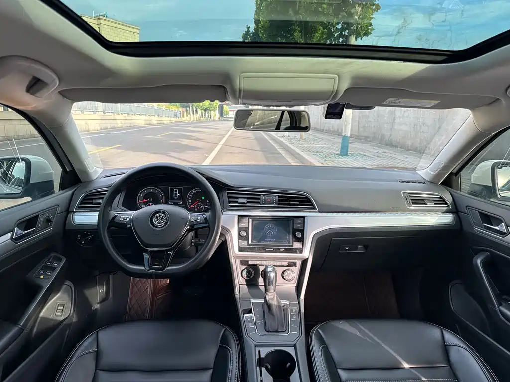 Volkswagen Lamando — миниатюра 13