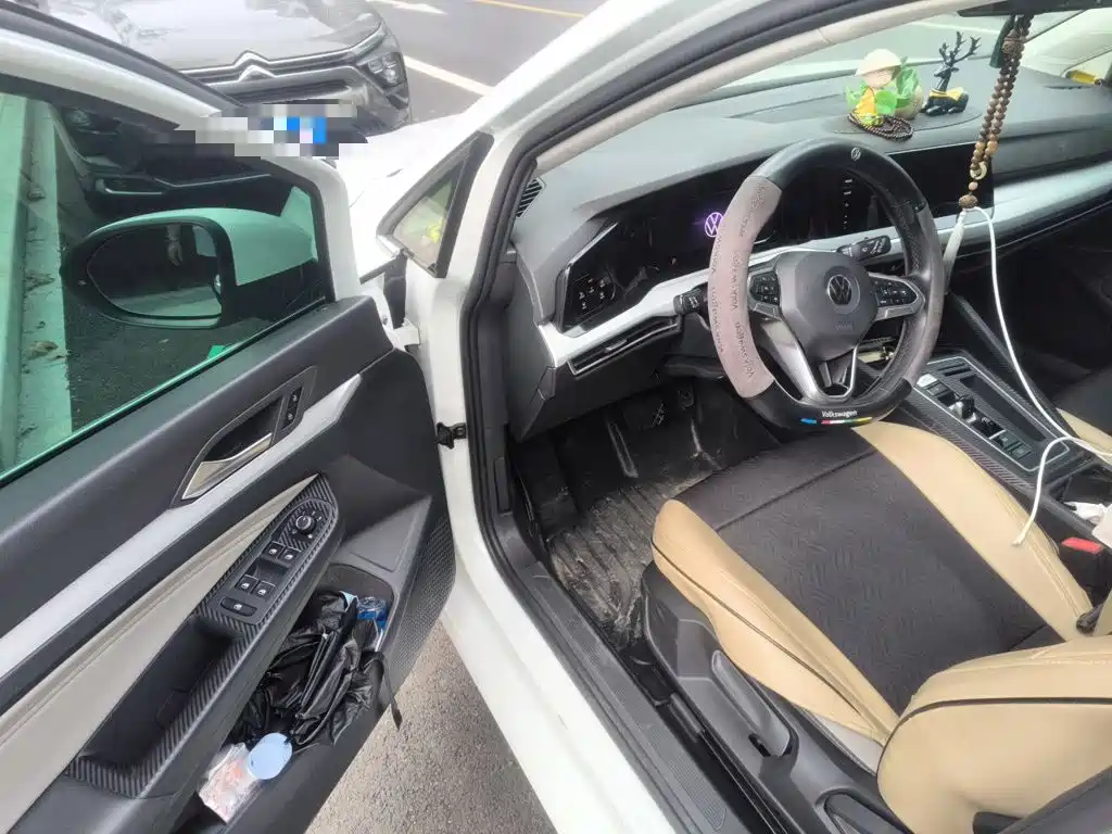 Volkswagen Golf — миниатюра 12