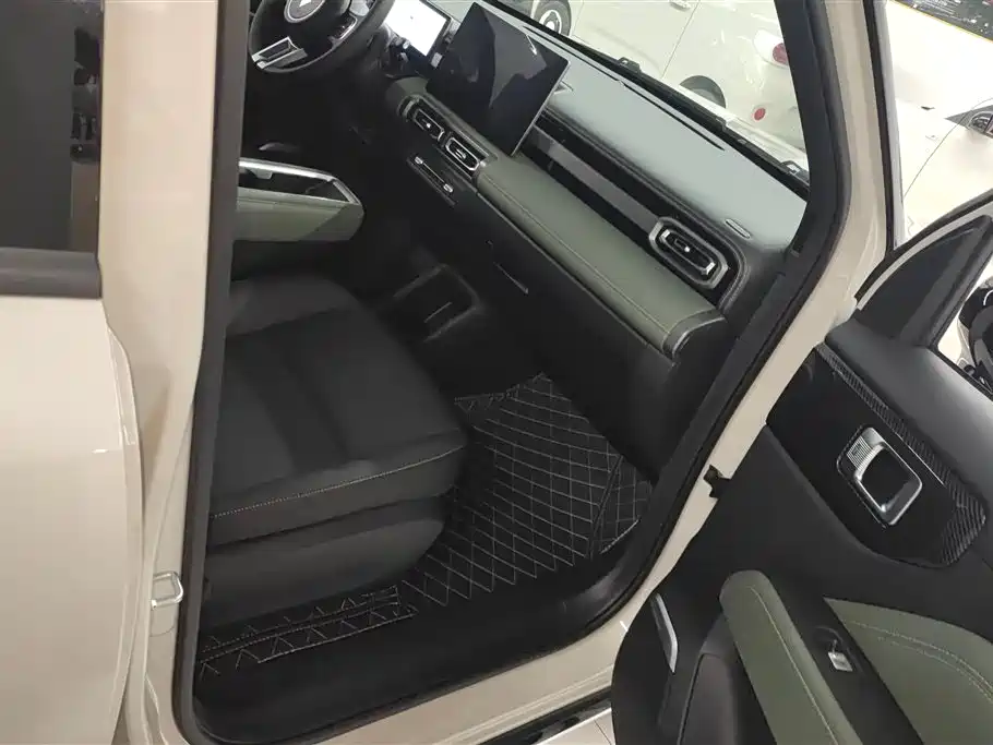 Baojun YepPlus Plus 2026 301km Flagship