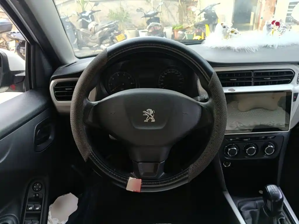 Peugeot 301 — миниатюра 7