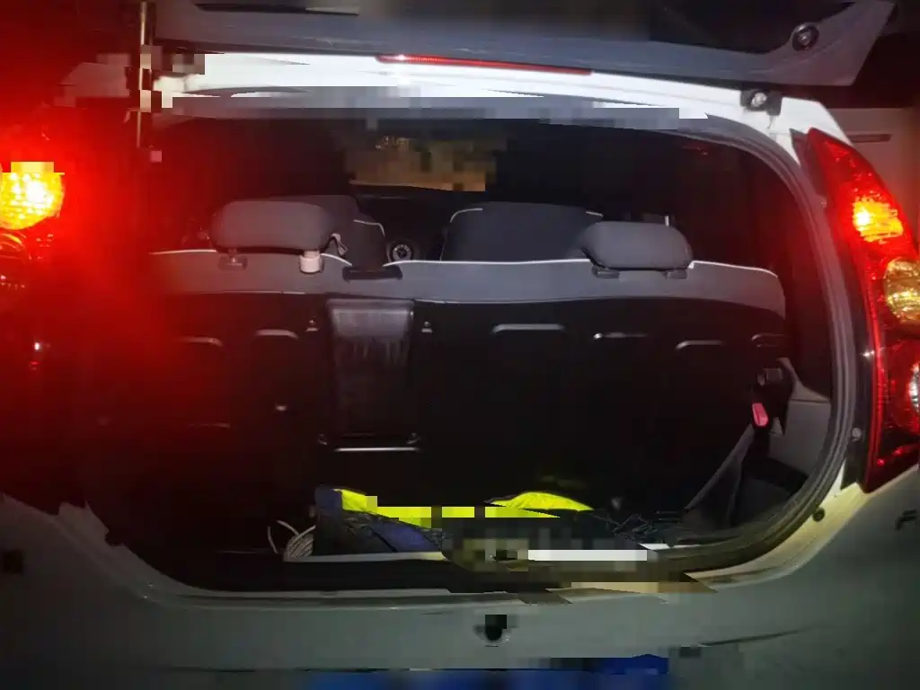 BYD F0 — миниатюра 20