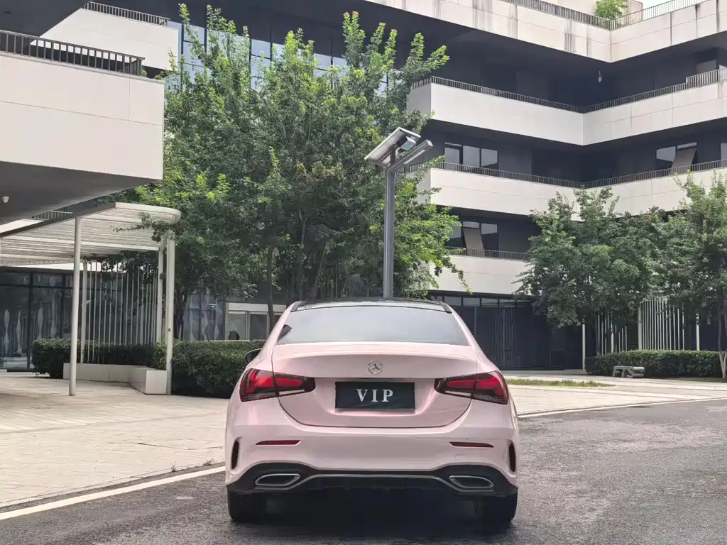 Mercedes-Benz A-Class — миниатюра 9