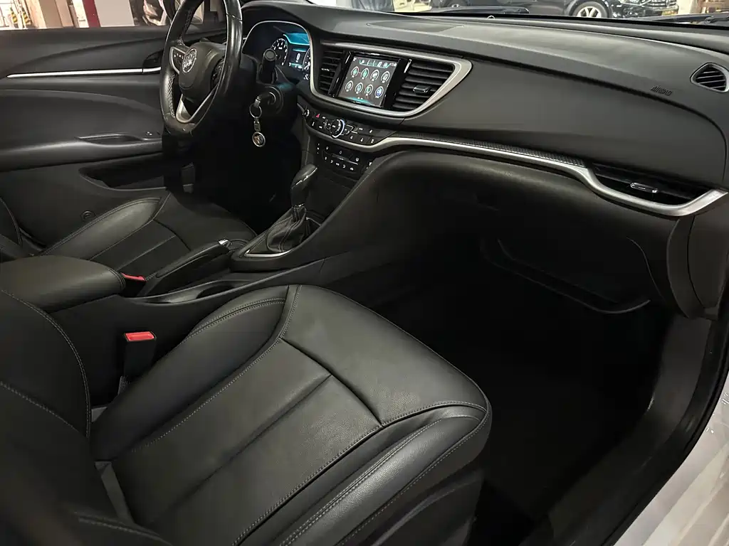 Buick Excelle — миниатюра 15