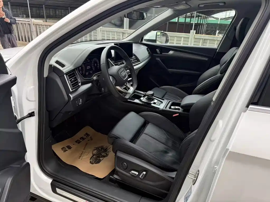 Audi Q5L — миниатюра 8