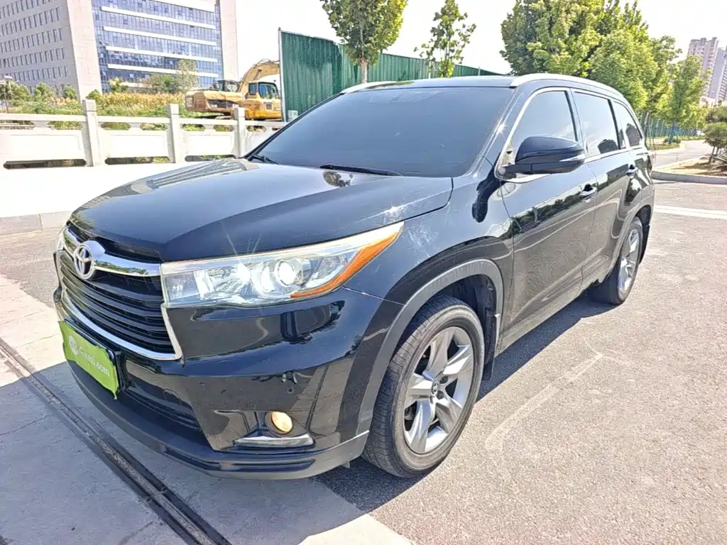 Toyota Highlander — миниатюра 2