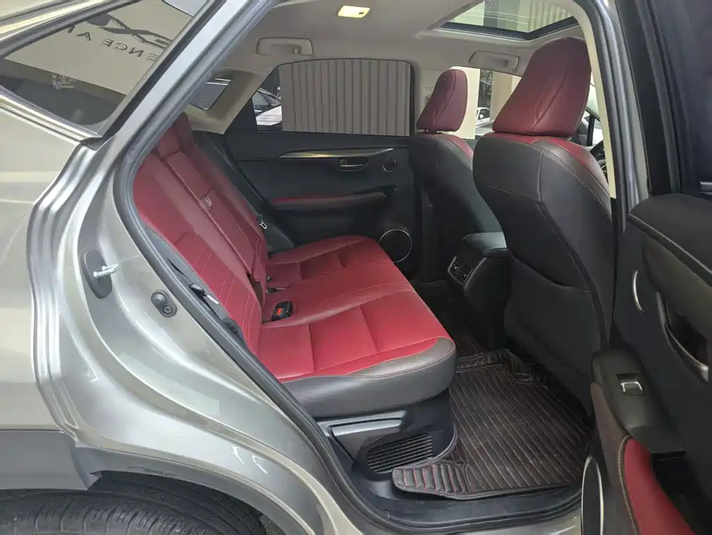 Lexus NX — миниатюра 8