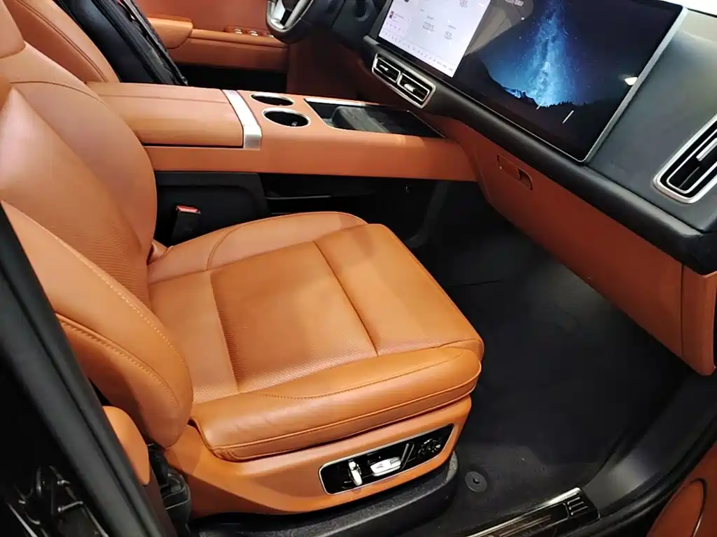 Li Auto Li L8 — миниатюра 25