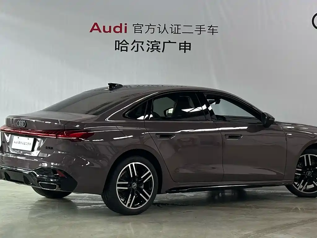 Audi A5L — миниатюра 2