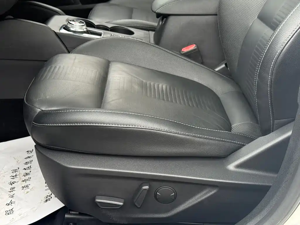 Ford Focus Active — миниатюра 25