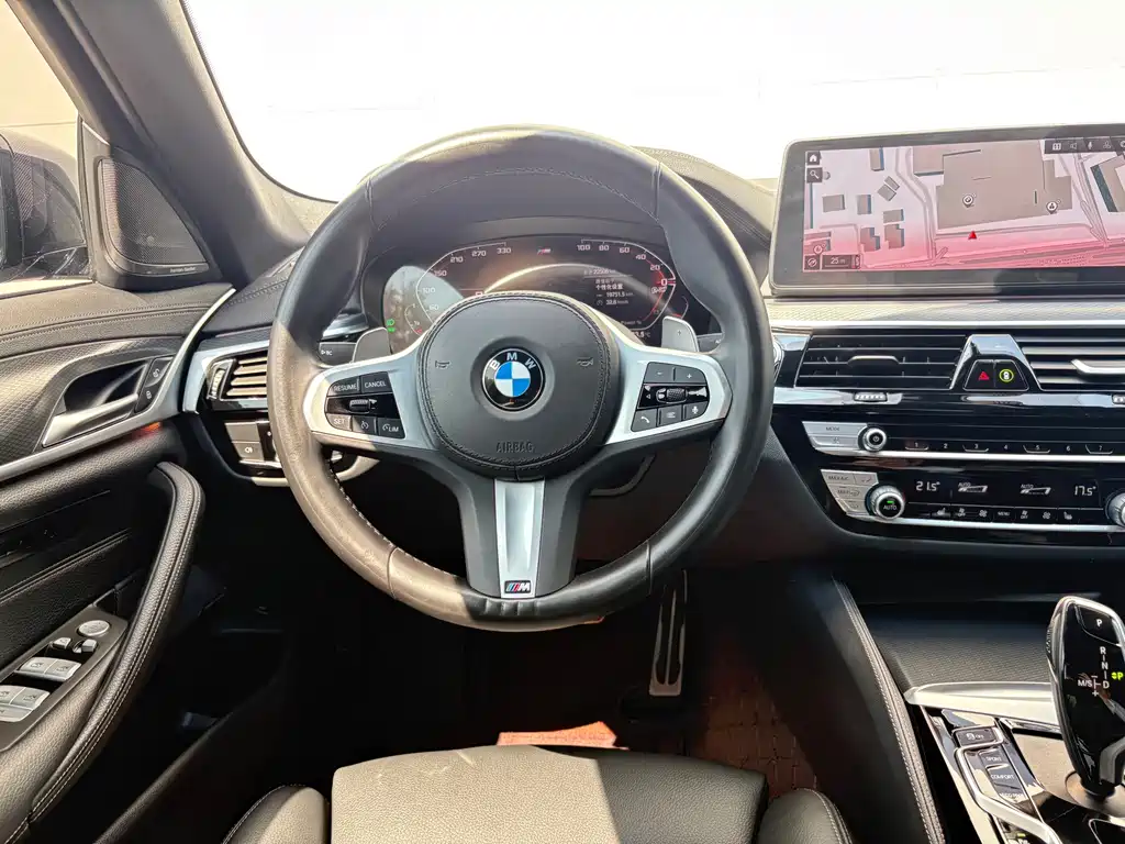 BMW 5 Series (Import) — миниатюра 23