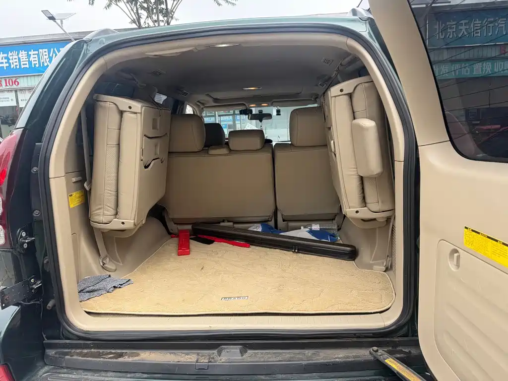 Toyota Prado — миниатюра 13