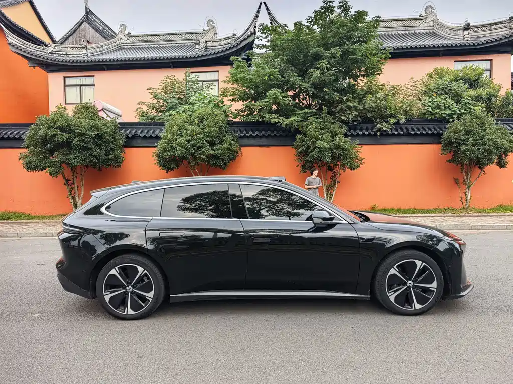 NIO ET5T — миниатюра 15
