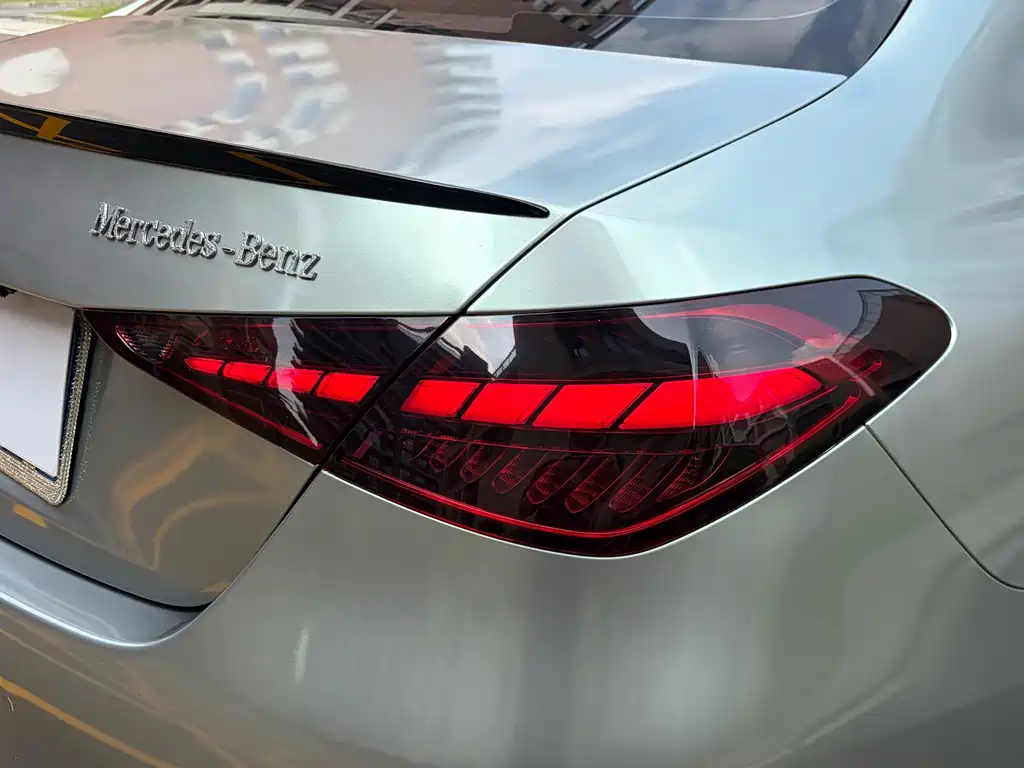 Mercedes-Benz C-Class — миниатюра 22
