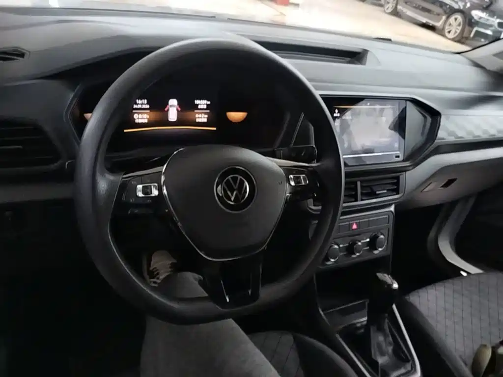 Volkswagen T-Cross — миниатюра 10
