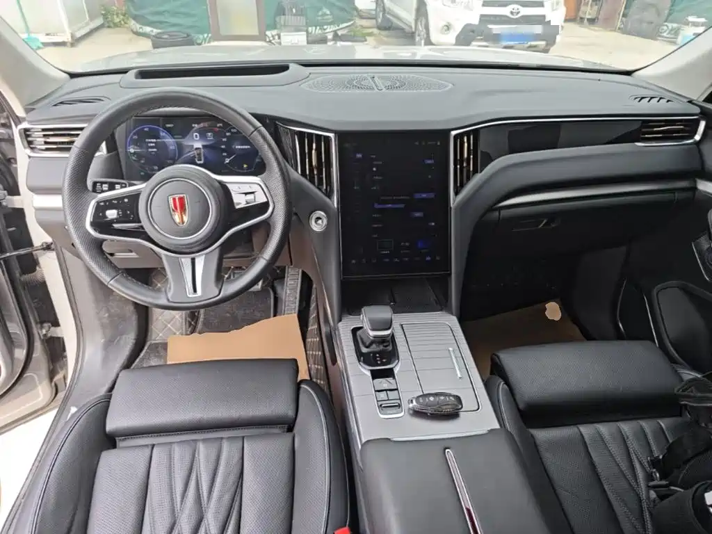 Hongqi HS7 PHEV 2024 2.0T PHEV 6 мест