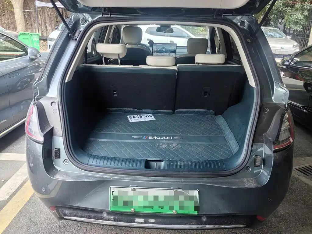 Baojun Yunduo — миниатюра 12