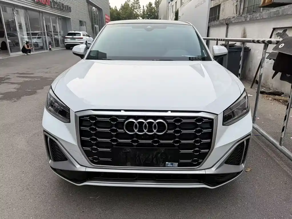 Audi Q2L — миниатюра 7