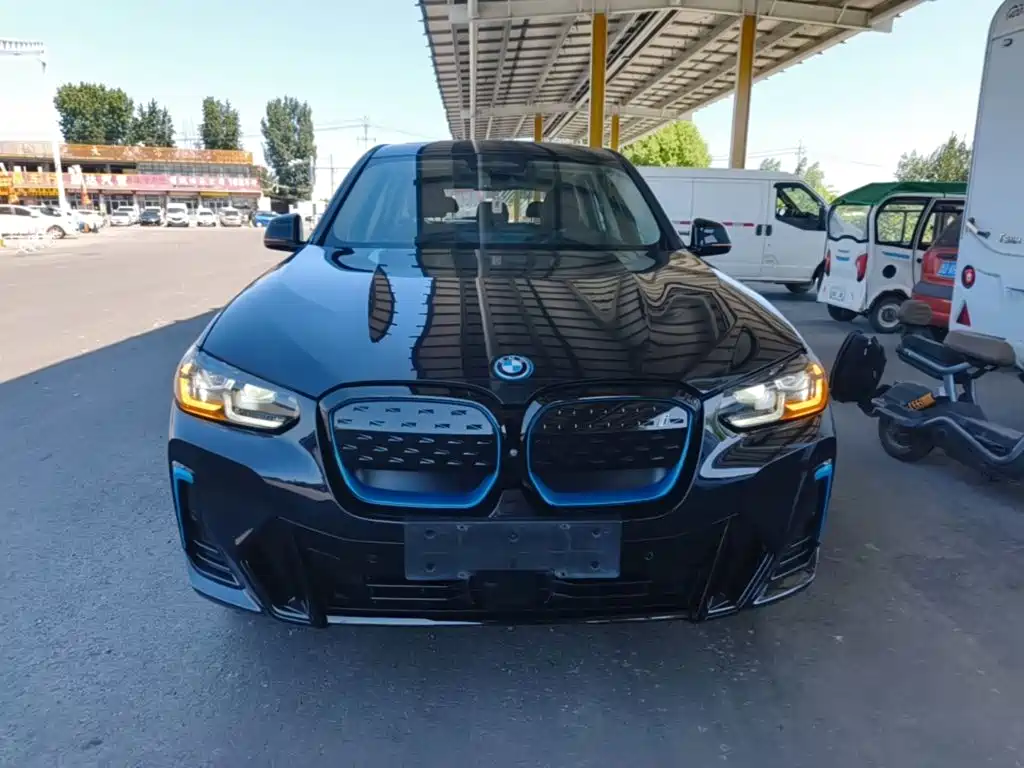 BMW iX3 — миниатюра 3