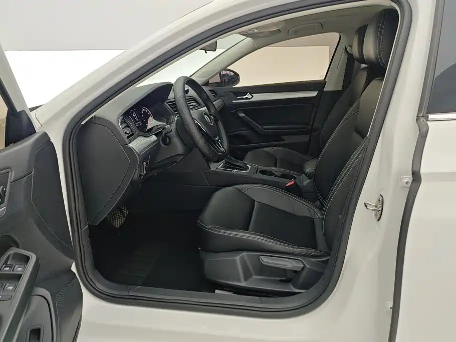 Volkswagen Lamando — миниатюра 9